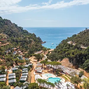 https://camping-cala-pola.topcostabravahotels.com